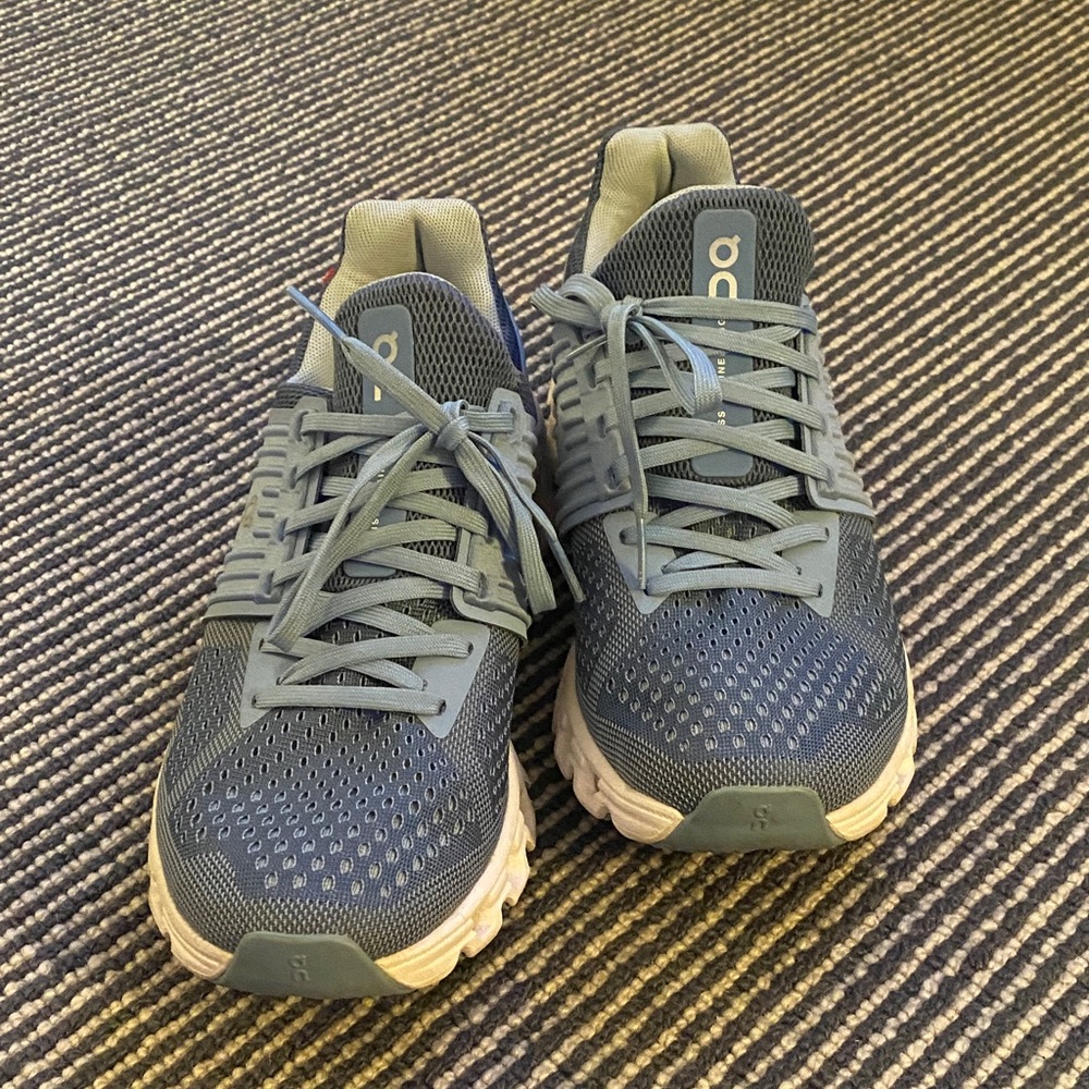 On Running Blue Athletic Shoes - Picture 2 of 3